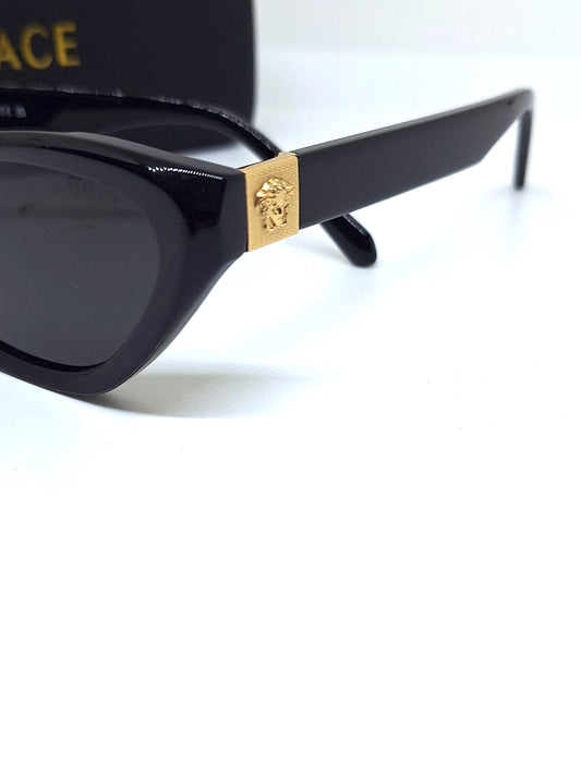 Versace 3356 con piccolissimo difetto.